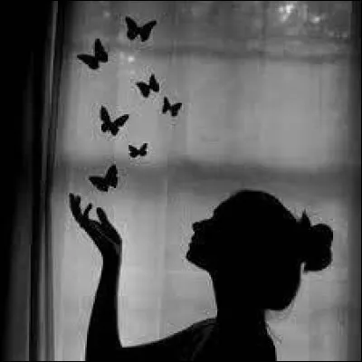 "I'm wondering who you lay next to
Oh, I'm jealous of the nights"
Quel verbe aurait été un synonyme de "lay" ici ?