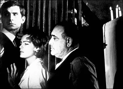 Quel cinéaste est le réalisateur, en 1962, du "Procès" adaptation du roman de Franz Kafka, avec Anthony Perkins dans le rôle de Joseph K. ?