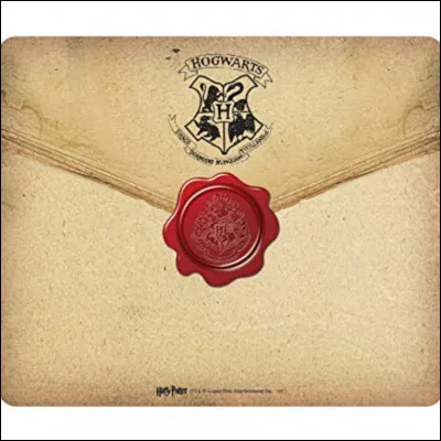 Tu re&ccedil;ois ta lettre d'admission &agrave; Poudlard :