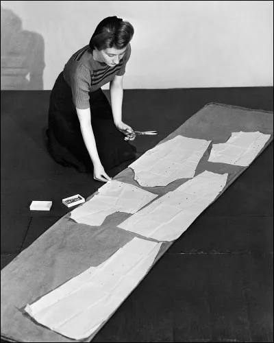 Singe en boîte, c'est le...