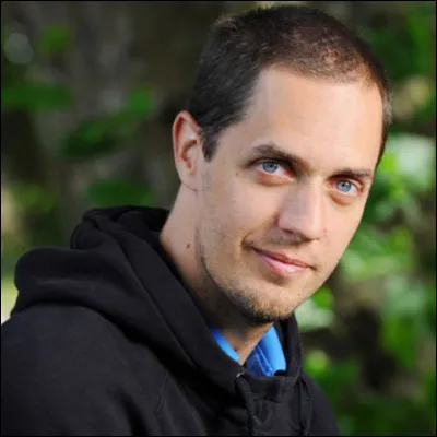 Quel genre de musique associe-t-on à Grand Corps Malade ?