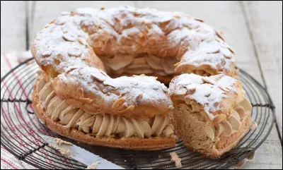 Quel type d'événement a inspiré le Paris-Brest, gâteau en forme de couronne, créé à Maisons-Laffitte en 1910 ?