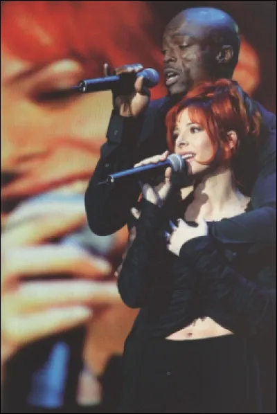 Fixement le ciel se ... - Quand la ... engendre un ... - Là, je donnerais ma ... pour ... !