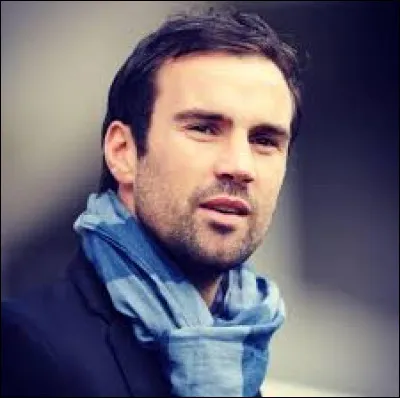 Qui ne joue pas au rugby en France, plus pr&eacute;cis&eacute;ment &agrave; Toulouse ?