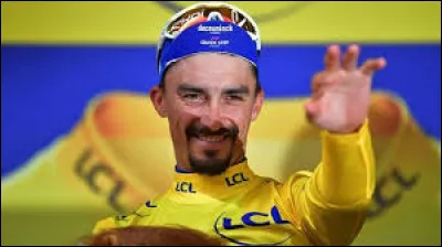 Quel est le cycliste fran&ccedil;ais parmi les suivants qui n'a jamais &eacute;t&eacute; sur le podium du TDF ?