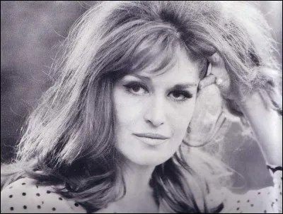 Dalida a enregistré en 1963 une chanson intitulée "Tu croiras". De quelle chanson était-elle la version française ?