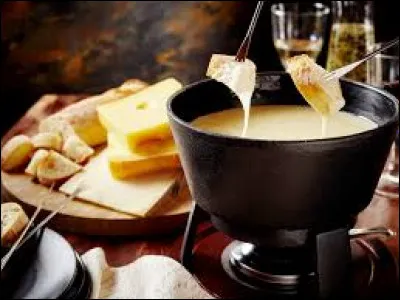 En hiver, il n'y a rien de meilleur qu'une fondue savoyarde. De quel pays ?