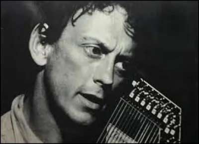 Complétez les paroles de ''Il faut que je m'en aille'' Greame Allwright : 

''Buvons encore une dernière fois, à ----------------------
On a fêté nos retrouvailles
Ça me fait de la peine mais il faut que je m'en aille''