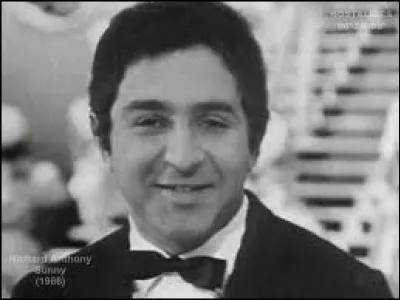 Richard Anthony a adapté ''California Dreamin' '' en français sous le titre ''La Terre Promise''. Quel mot désigne ce territoire promis à Abraham dans la Bible ?