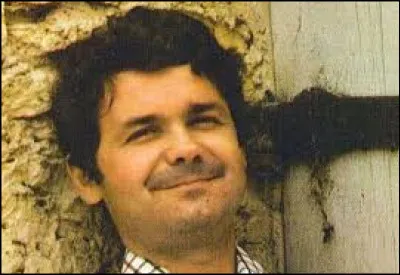 Voici un extrait de la chanson de Pierre Perret ''Les Jolies Colonies de vacances''.

''Hier, j'ai glissé de sur une chaise
En f'sant pipi dans le lavabo
J'ai le menton en guidon d'vélo
Et trois canines au Père-Lachaise''

De quel roi François de La Chaise (1624-1709) fut-il le confesseur ?