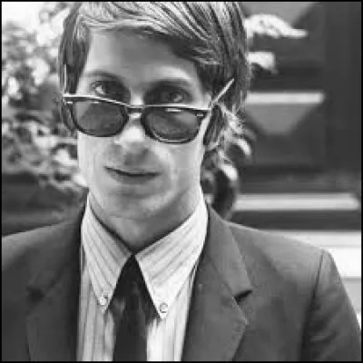 ''Mini-mini-mini'' chantait Jacques Dutronc. Quelle voiture est une Mini ?