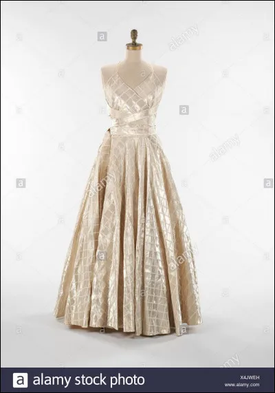 Elle est la créatrice de la plus ancienne maison de couture française encore en activité. De qui s'agit-il ?