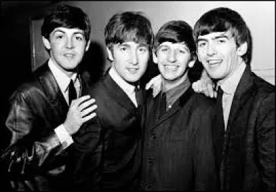 Quelle est la particularité de la chanson ''Eleanor Rigby'' des Beatles ?