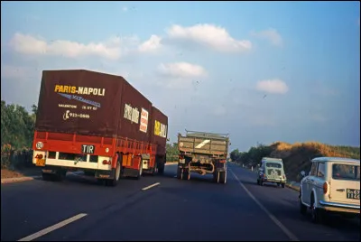 Il n'arrive pas à son destinataire sans adresse, c'est le...