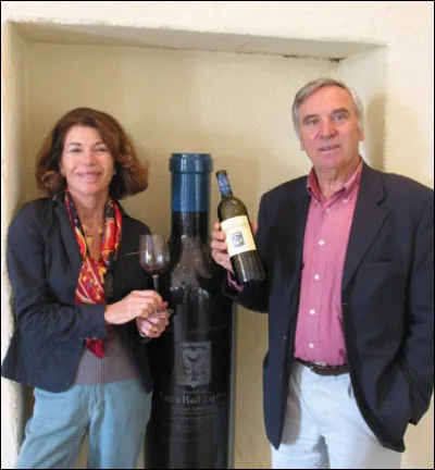 Après avoir vendu toutes ses entreprises, il achètera 60 hectares de vignes de Smith-Haut-Laffitte, à Pessac-Léognan, dont le propriétaire britannique voulait se débarrasser. C'est pour 250 millions de francs à l'époque qu'il va s'offrir ce "grand cru". Où est-ce ?