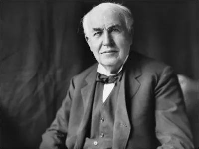 En 1878, Thomas Edison a mis au point une invention tout à fait lumineuse. De quoi s'agit-il ?