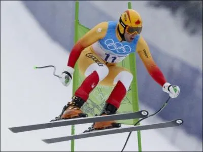 Qui a remport l'preuve de la descente masculine?