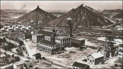 Au ... c'étaient les ... - La ... c'était le ... - Le ... c'était ... - Les ... des ... de fond !