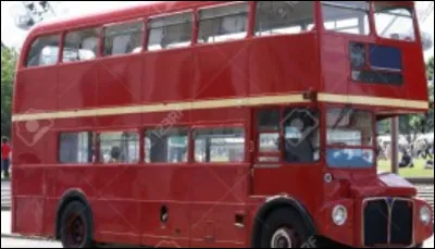 Combien d'étages a ce bus ?