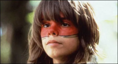 Dans le film ''Un Indien dans la ville'' sorti en 1994, quel est le nom du petit garçon?