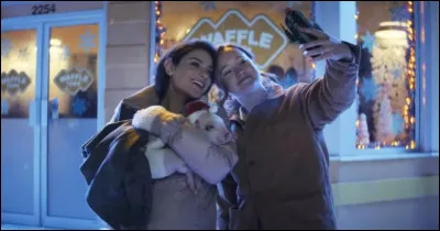 Un film qui est une romance dramatique sorti le 8 novembre sur Netflix. Quel est ce film am&eacute;ricain de Luke Snellin avecOdeya Rush, Kiernan Shipka, Isabela Merced... ?