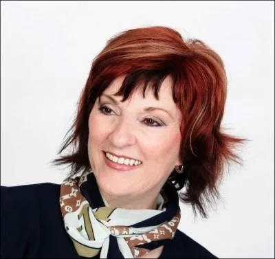 Comment s'appelle la soeur de notre idole canadienne ?