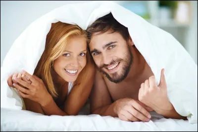 Selon l'expression, comment faut-il vivre pour être heureux ?