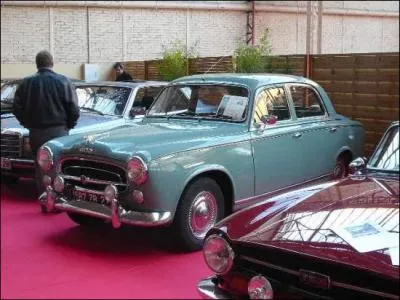 La 403 Peugeot, une voiture mythique.