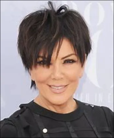 Comment s'appelle la mère de Kylie Jenner ?