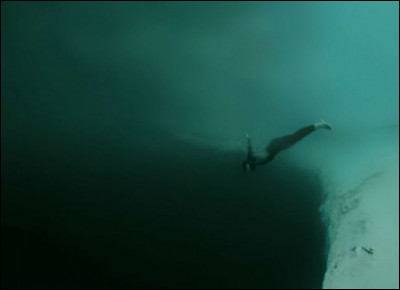 La thalassophobie est la peur des profondeurs des océans.