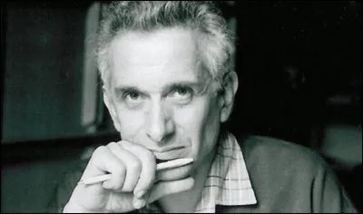 Qui est cet écrivain, auteur du roman de science-fiction ''La Nuit des temps'' ?