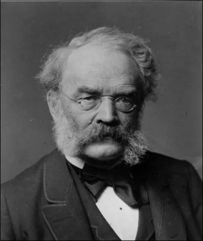 Avec sa perche et ses étincelles, quelle invention de Werner von Siemens circula dans les rues de Berlin en 1881 ?