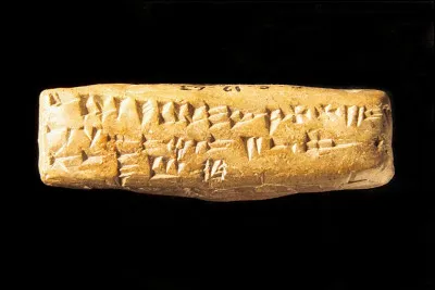 Quel peuple inventa le premier alphabet connu ?