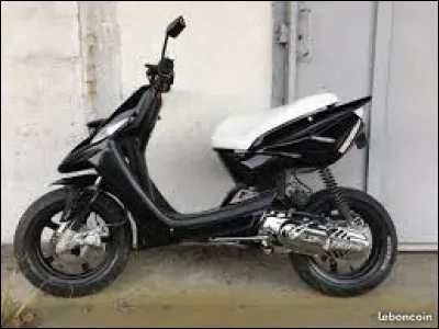 Quel est ce scoot ?