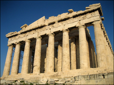 Quel est le type des colonnes du Parthénon ?
