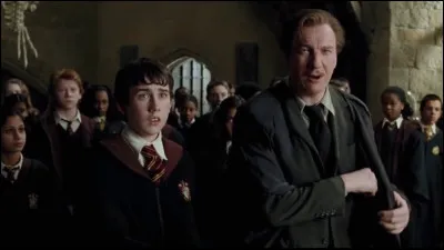 Quel est l'épouvantard de Neville ?