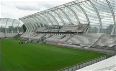 Comment s'appelle le stade d'Amiens ?
