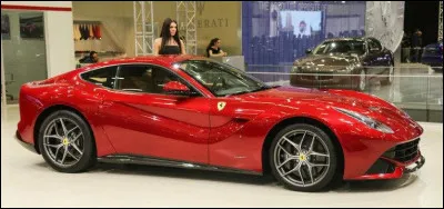 Puisque tu nous as habitués au luxe pour tout le mois de janvier, nous t'offrons le cadeau prestigieux qui s'impose ! Sur l'image, deux belles Italiennes !