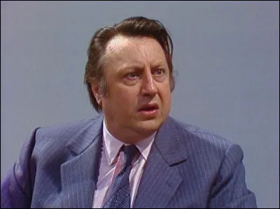 Cet humoriste franco-belge. resté célèbre pour ses jeux de mots, son goût pour les paradoxes et le non-sens, se prénomme ...