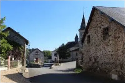 Commune Corr&eacute;zienne, arros&eacute;e par la V&eacute;z&egrave;re, Pierrefitte se situe dans l'ancienne r&eacute;gion ...
