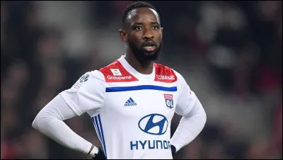 Qui est ce footballeur ?