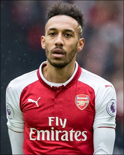 Qui est ce footballeur ?