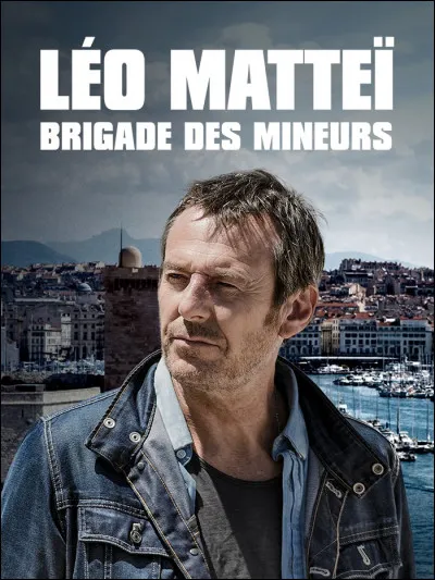 Quel chanteur interprète le générique de "Léo Matteï" dans lequel il joue ?
