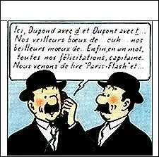 Qui est le personnage qui tient le tlphone ?