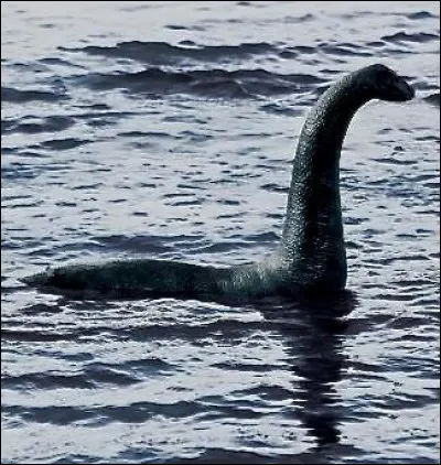 Comment s'appelle la créature qui est supposée habiter le Loch Ness ?
