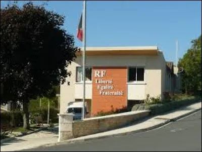 Commune de Nouvelle-Aquitaine, dans le Pays d'Horte et Tardoire, Rougnac se situe dans le d&eacute;partement ...