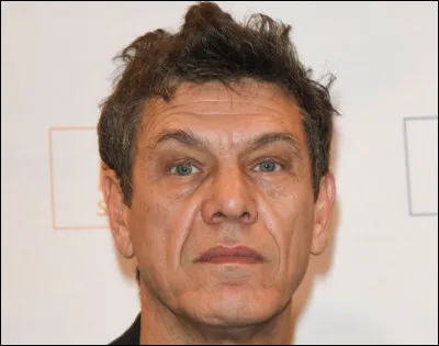 Qui a &eacute;crit le titre ''Nathan'' qui est sorti en 2009 sur l'un de ses albums ?