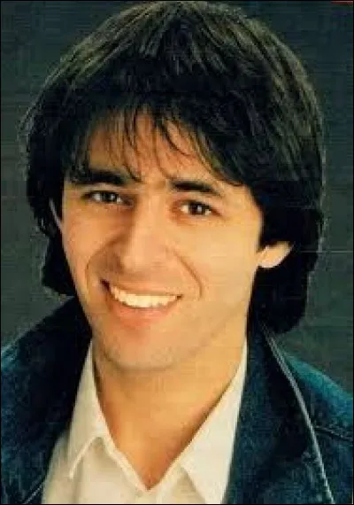 Quel est le nom de son premier single ?