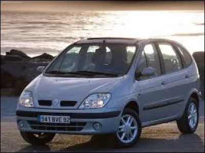 Quel est le nom de ce monospace apparu dans les années 90 ?