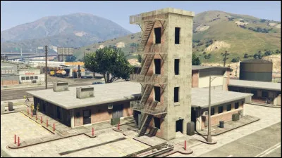 Dans quelle ville de GTA V cette caserne de pompiers est-elle installée ?